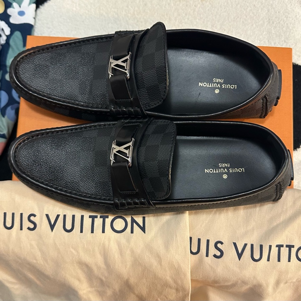 Louis Vuitton Black and Orange Athletic Shoes - Picture 7 of 10